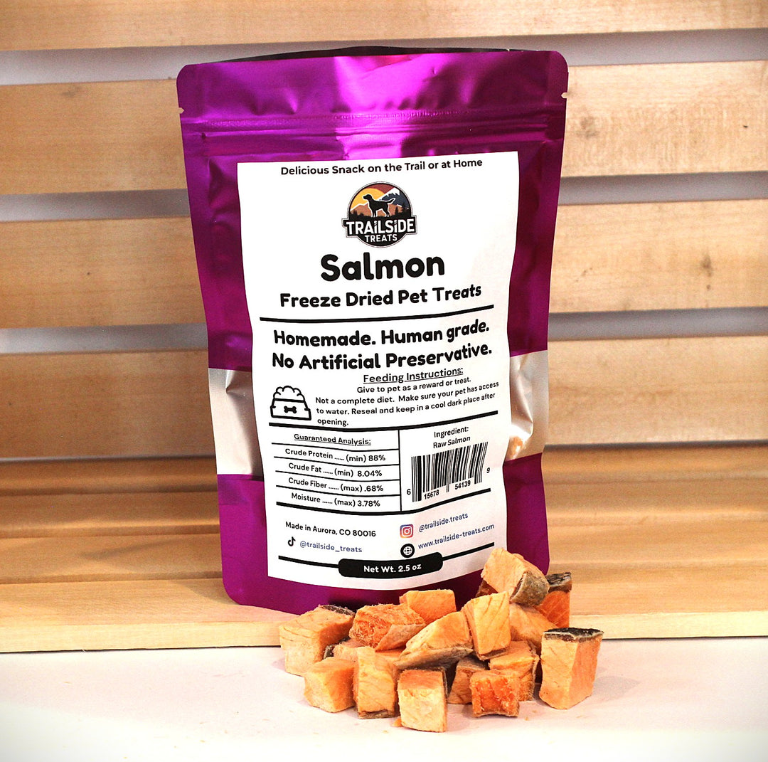 Trailside Treats - Freeze Dried Raw Salmon Treat for Dogs &amp; Cats