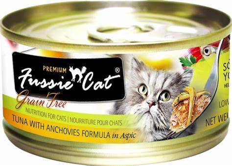 Fussie Cat Tuna w/Anchovies 5.5oz