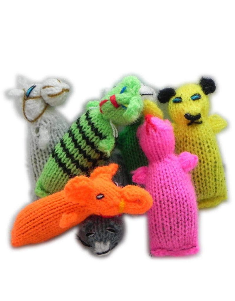 Barn Yarn Animals Hand-Knit Wool Cat Toy with Premium Catnip